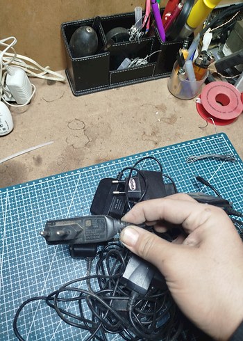 Mavi Telefon Şarj Cihazı - Görsel 4