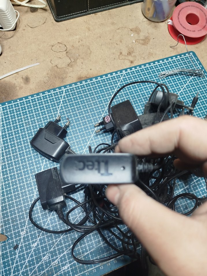 Mavi Telefon Şarj Cihazı - Görsel 3