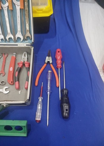 Gri ve Mavi Renkli Çoklu Anahtar ve Pense Seti - Görsel 3