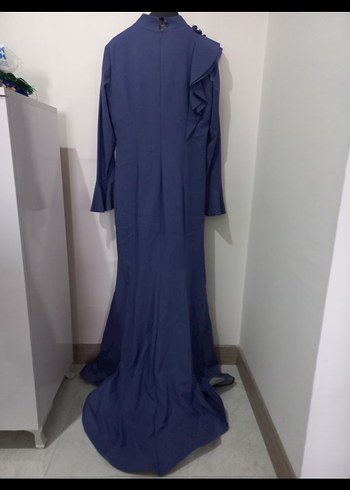 Uzun Kollu Mavi Nakışlı Abiye Elbise - Görsel 2