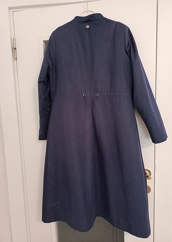 Düğmeli Lacivert Uzun Trençkot - Görsel 3