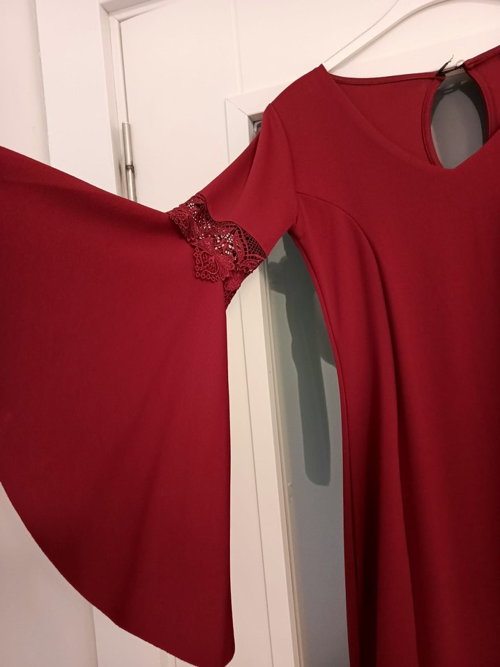 Bordo V Yaka Uzun Kollu Nakışlı Uzun Elbise - Görsel 3