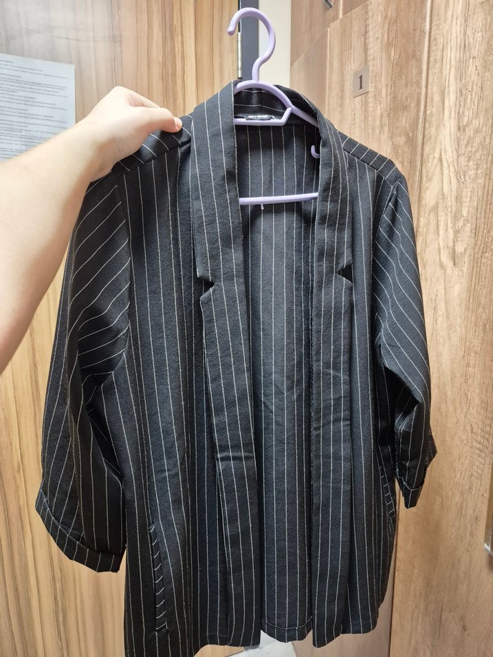 Kadın Çizgili Siyah Normal Kesim Ceket - Görsel 2