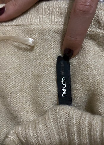 Bej Kadın Triko Kayık Yaka Kazak - Görsel 2