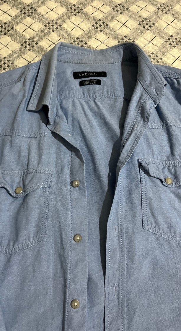 Düğmeli Mavi Erkek Denim Gömlek - Görsel 2