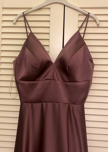 Bej Uzun V Yakalı İnce Askılı Kadın Elbise - Görsel 2