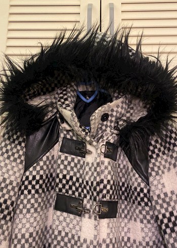 Gri Ekose Desenli Kürklü  Kaban - Görsel 2