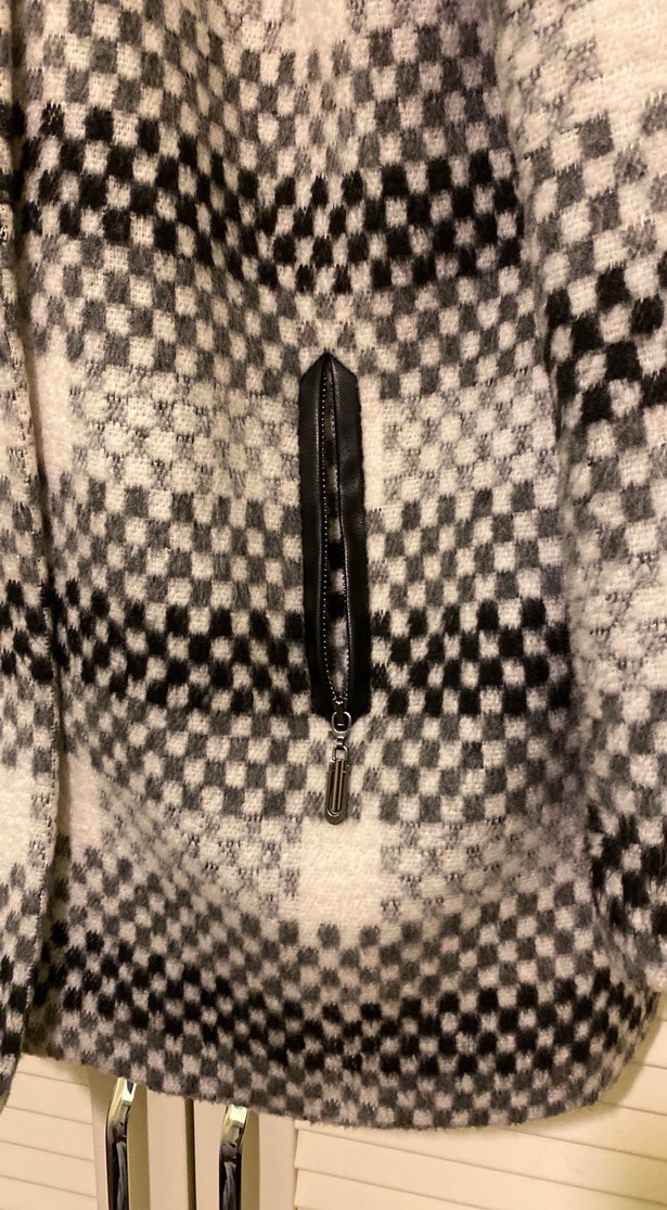 Gri Ekose Desenli Kürklü  Kaban - Görsel 3