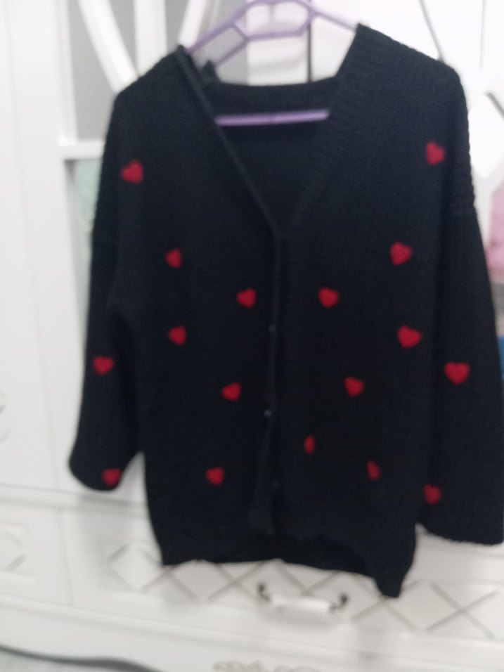 Siyah Nakışlı Uzun Kollu Triko Hırka - Görsel 3