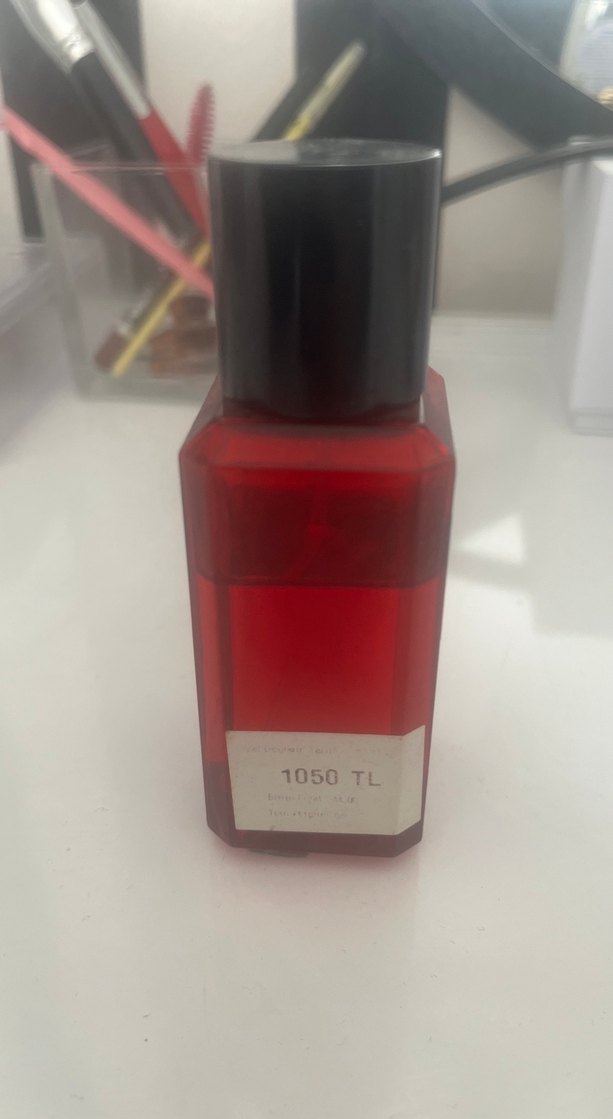 Victoria's Secret Bombshell çok az kullanıldı - Görsel 2