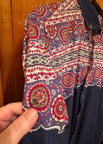 Düğmeli Bohem Desenli Erkek Gömlek - Görsel 4