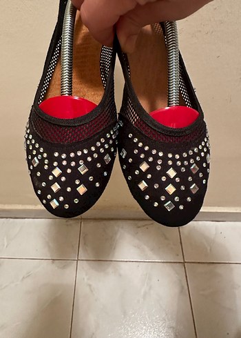 38 taş detaylı kenarları fileli babet - Görsel 2