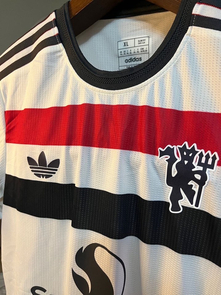 Manchester United 24/25 Forması - Görsel 4