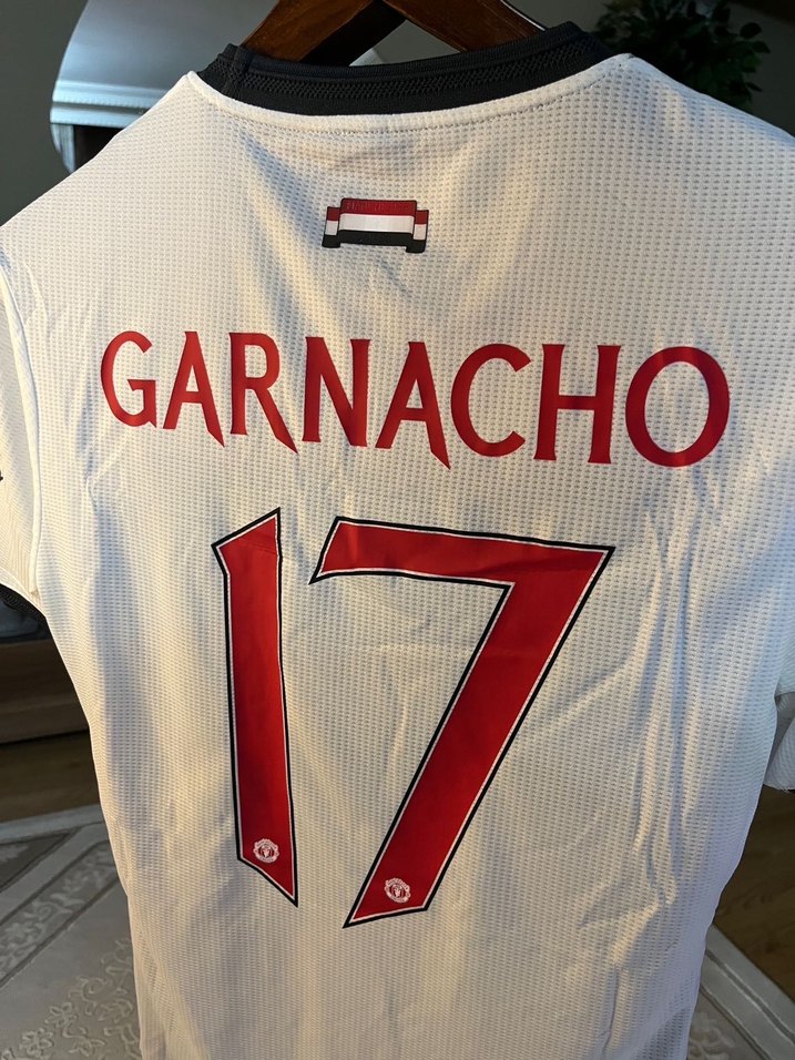 Manchester United 24/25 Forması - Görsel 5