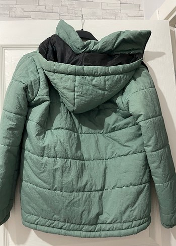 Yeşil Kapüşonlu Fermuarlı Kadın Mont - Görsel 3