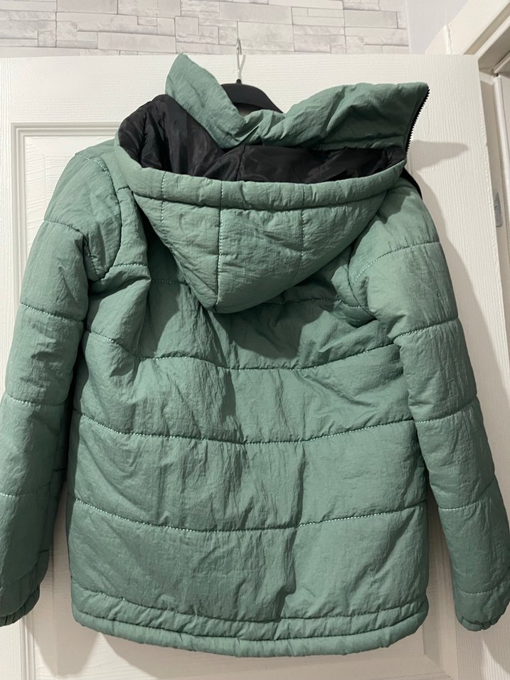 Yeşil Kapüşonlu Fermuarlı Kadın Mont - Görsel 3