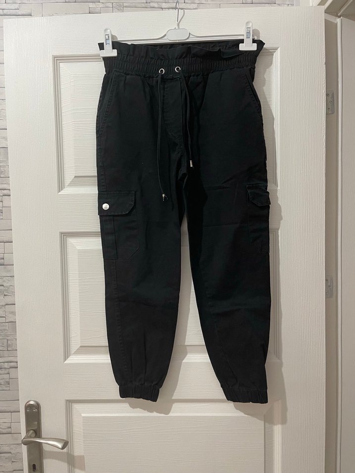 Kadın Siyah Kemerli Bol Kesim Denim Pantolon - Görsel 4