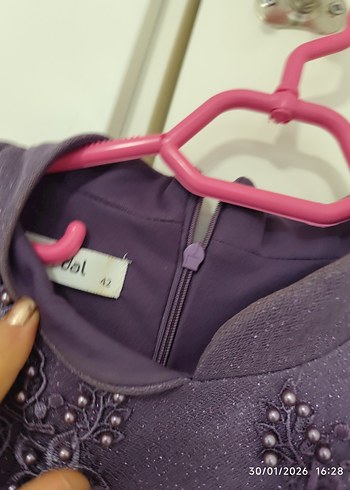 Mor Uzun Kollu İşlemeli Kadın Abiye Elbise - Görsel 5