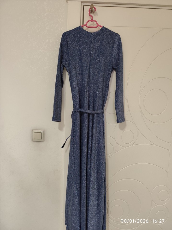 Uzun Kollu Mavi Denim Elbise - Görsel 2