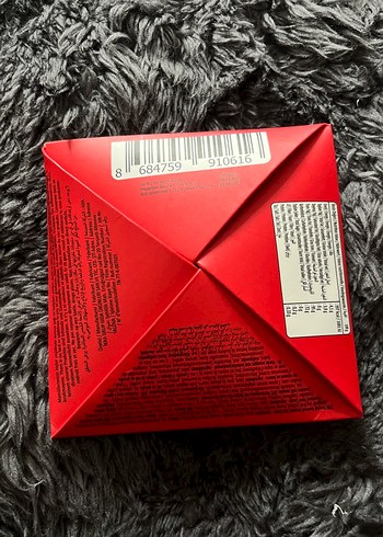 Kırmızı Desenli Squid Game kartları içi sürprizli! - Görsel 2