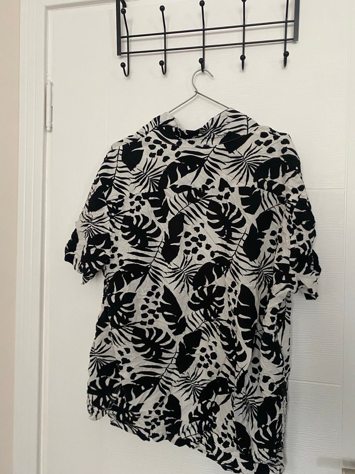 Gri Desenli Kısa Kollu unisex Gömlek - Görsel 2