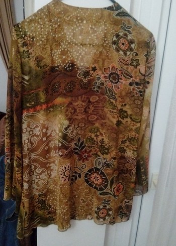 Bohem Uzun Kollu Desenli V Yaka Bluz - Görsel 5