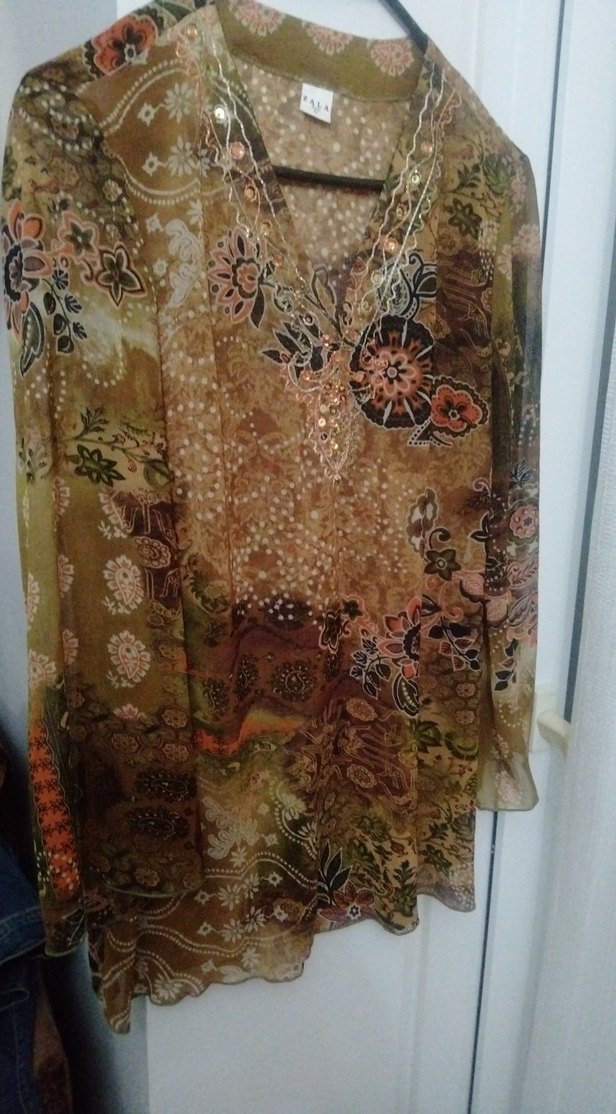 Bohem Uzun Kollu Desenli V Yaka Bluz - Görsel 4