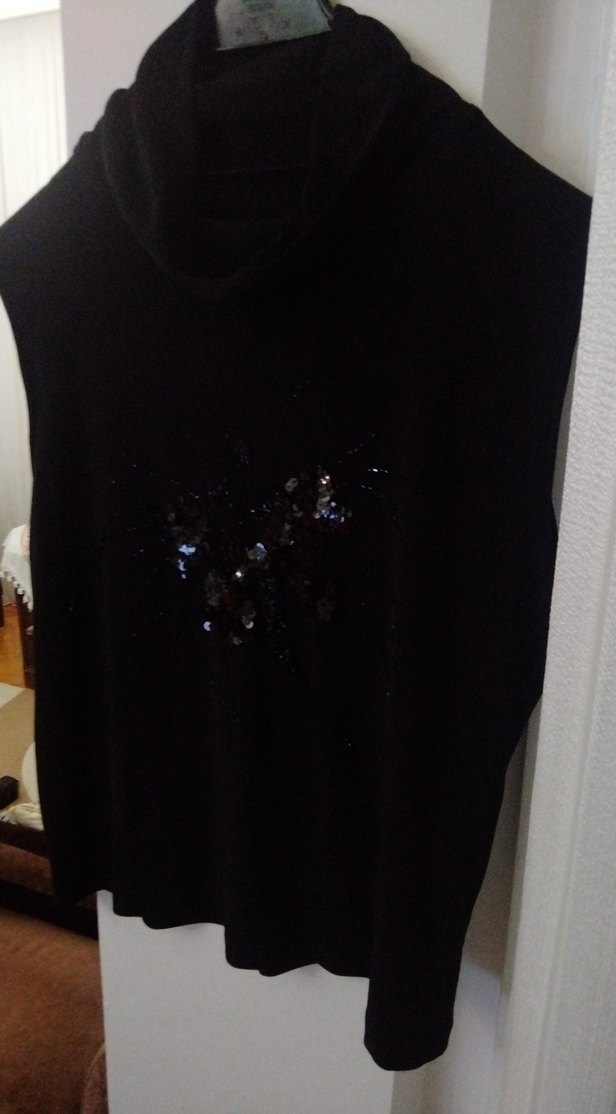 Siyah İşlemeli Boncuklu Gotik Abiye Bluz - Görsel 2