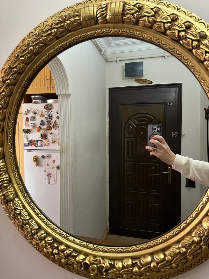 Altın Renkli Yuvarlak Dekoratif Ayna - Görsel 3