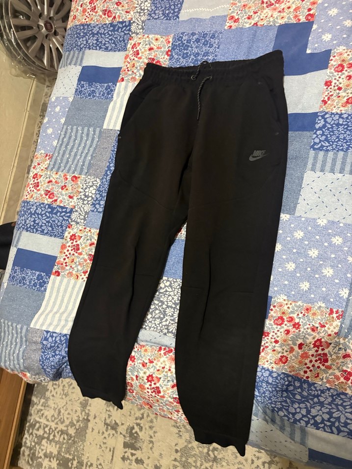 Nike Tech Fleece Eşofman Altı M-L Beden Temiz ! - Görsel 5