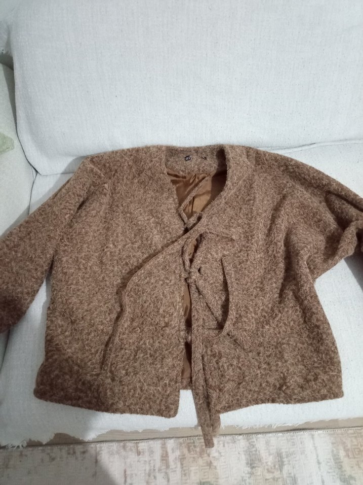 Örgü Detaylı Kahverengi Midi Kadın Kaban - Görsel 3