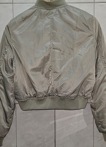 s Beden yeşil Renk Pull and bear bomber ceket