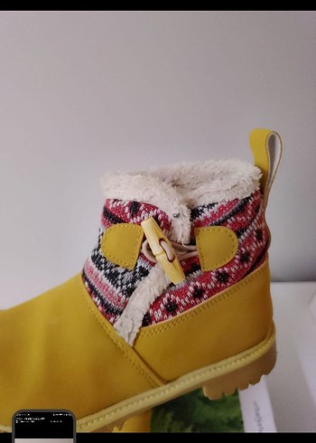 Renkli Etnik Desenli Kadın Botu - Görsel 5