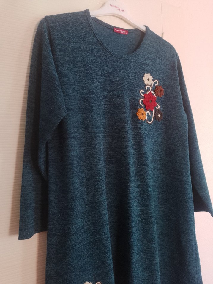 Nakışlı Uzun Kollu Mavi Triko Tunik - Görsel 3