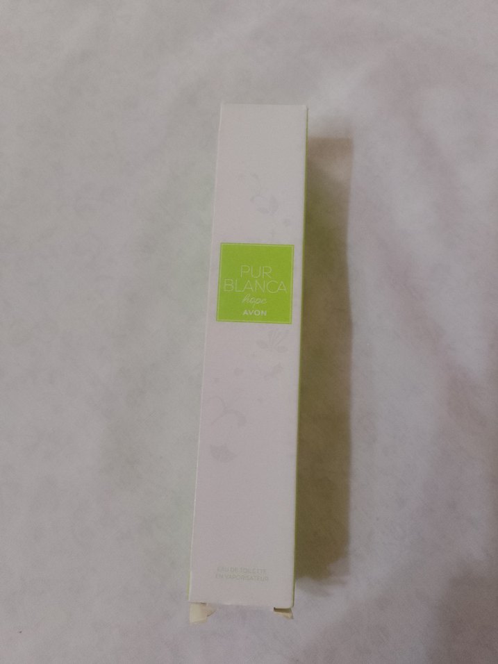 Avon Pure Blanca Kadın Parfümü 50 ml - Görsel 2