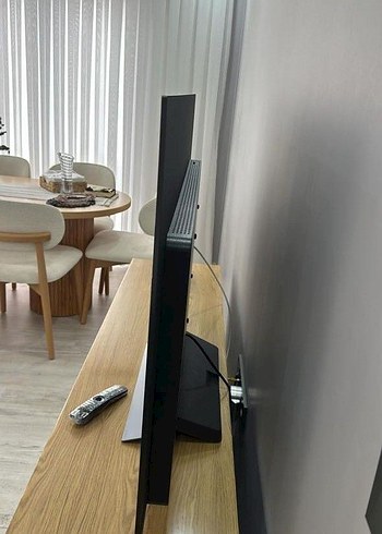 LG OLED 55 İNÇ 140 EKRAN TELEVİZYON - Görsel 3