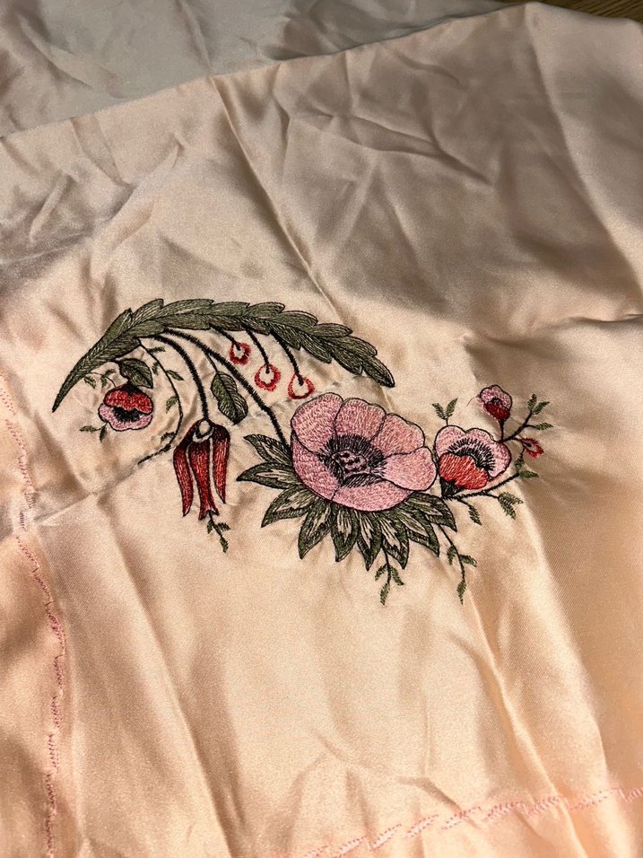 Masa örtüsü saten - Görsel 2