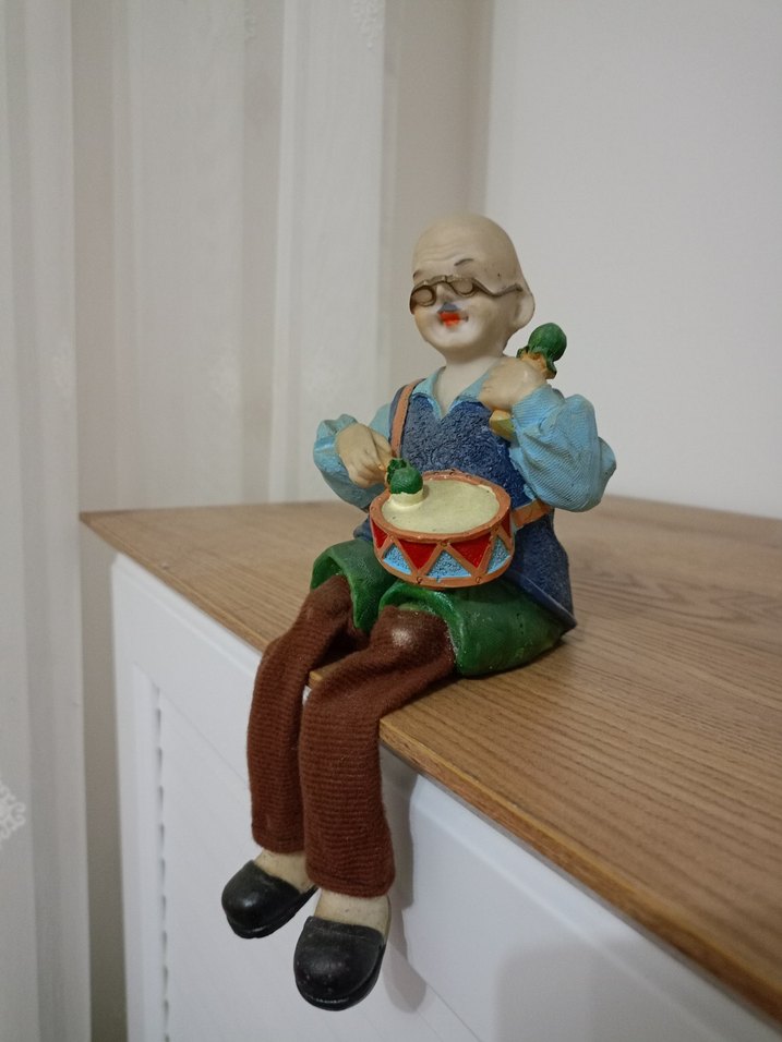 Renkli Davul Çalan Figürin - Görsel 3