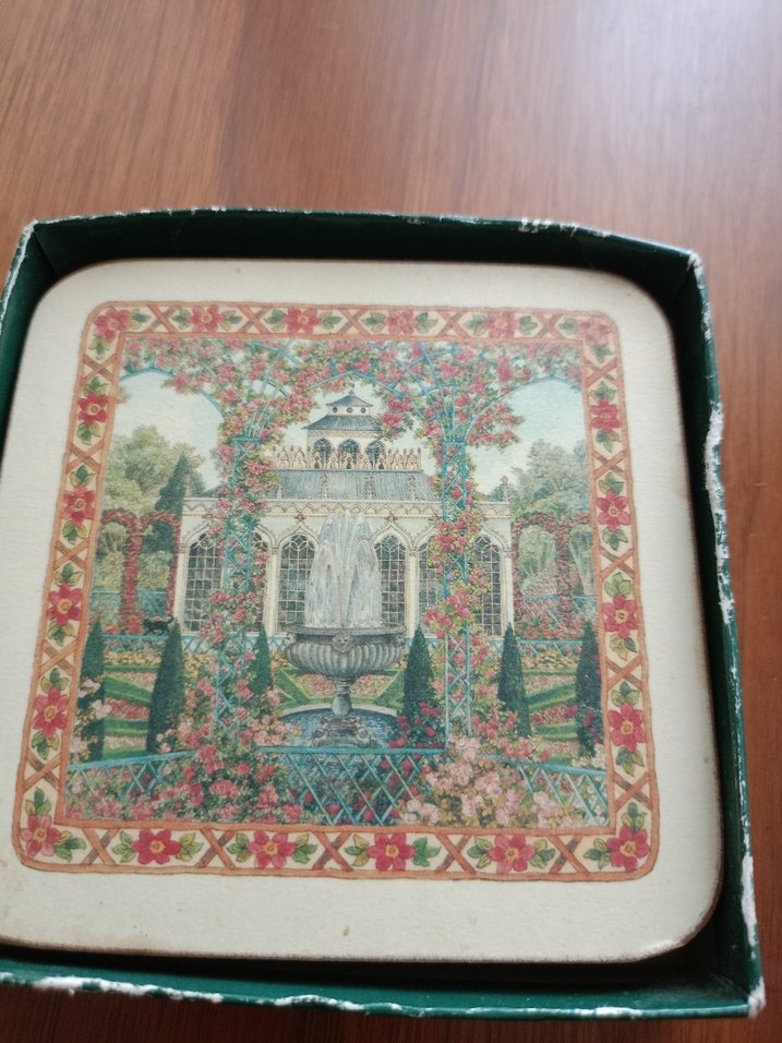 Yeşil Temalı Koyu Renkli fincan altlığı - Görsel 2