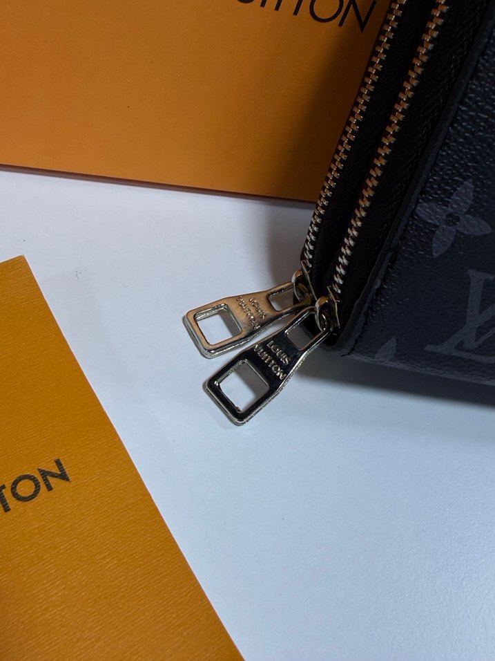 İthal Louis Vuitton Fermuarlı Cüzdan - Görsel 2