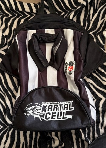 Beşiktaş Kartal Cell Baskili Fermuarli Spor Sirt Cantasi