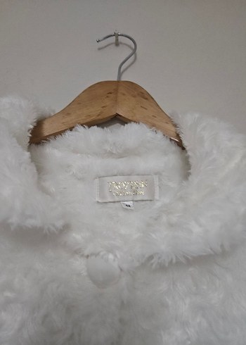 Beyaz Kürklü Bolero - Görsel 3