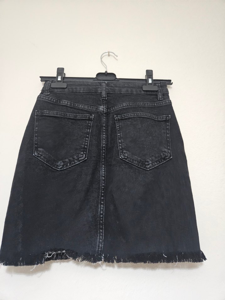 Siyah Kot Midi Etek Tokalı Detaylı - Görsel 2