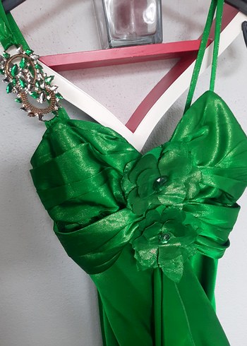 Drapeli Parlak Yeşil Uzun Abiye Elbise - Görsel 3