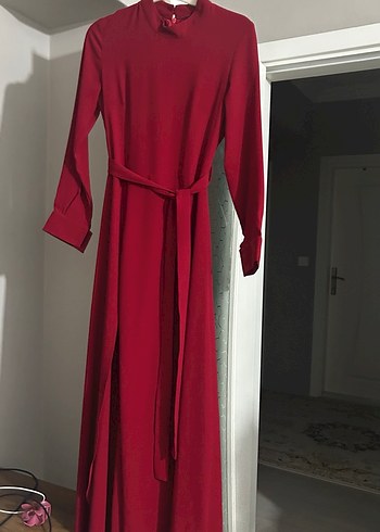 Kırmızı Uzun Drapeli Kadın Elbise tulum - Görsel 3