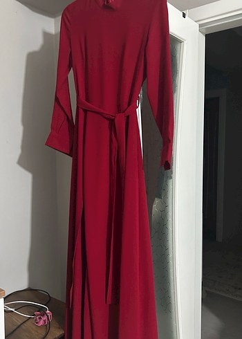 Klasik Kırmızı Uzun Kollu Uzun Elbise tulum - Görsel 2