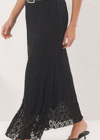 Dantel Detaylı Siyah Uzun Kadın Etek - Görsel 2