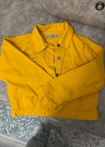 Sarı Düğmeli Mini Denim Ceket - Görsel 2