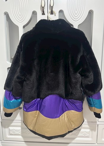 Kadın Kürklü Renkli Kısa Kışlık Mont - Görsel 3