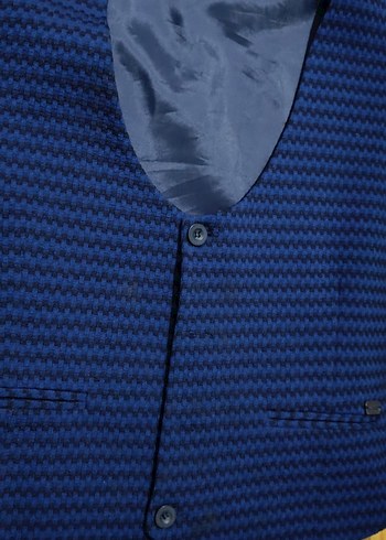 Düğmeli V Yakalı Erkek Yelek - Görsel 2